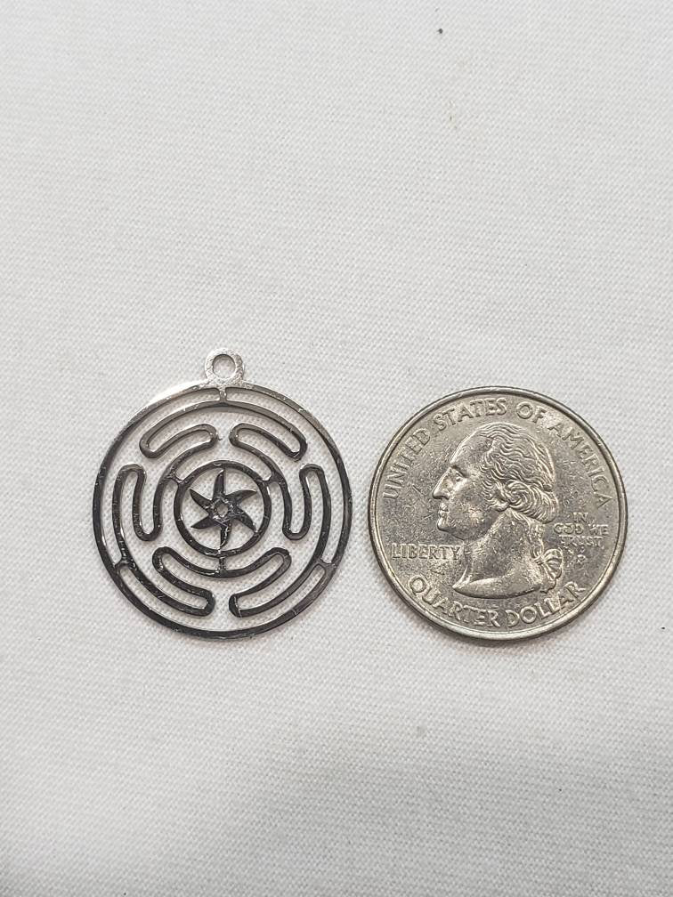 Hekates wheel Keychain