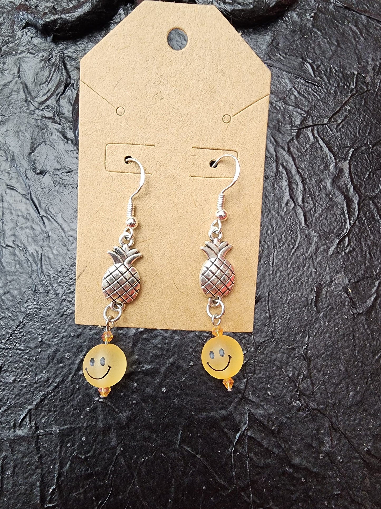 Happy pineapple earrings