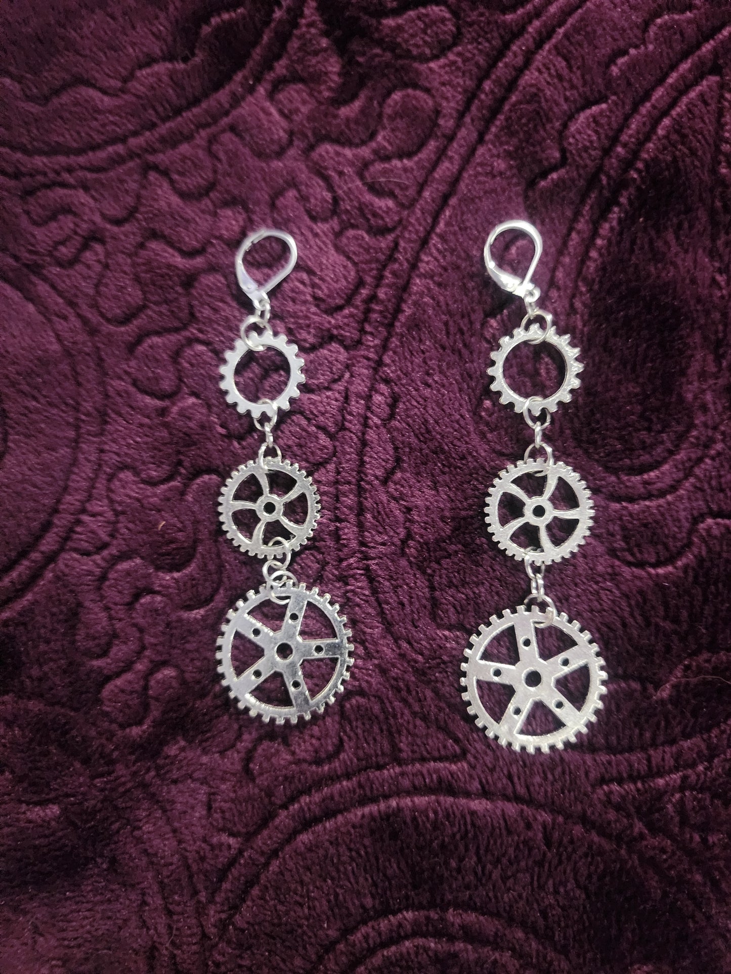 Steam punk gear earrings