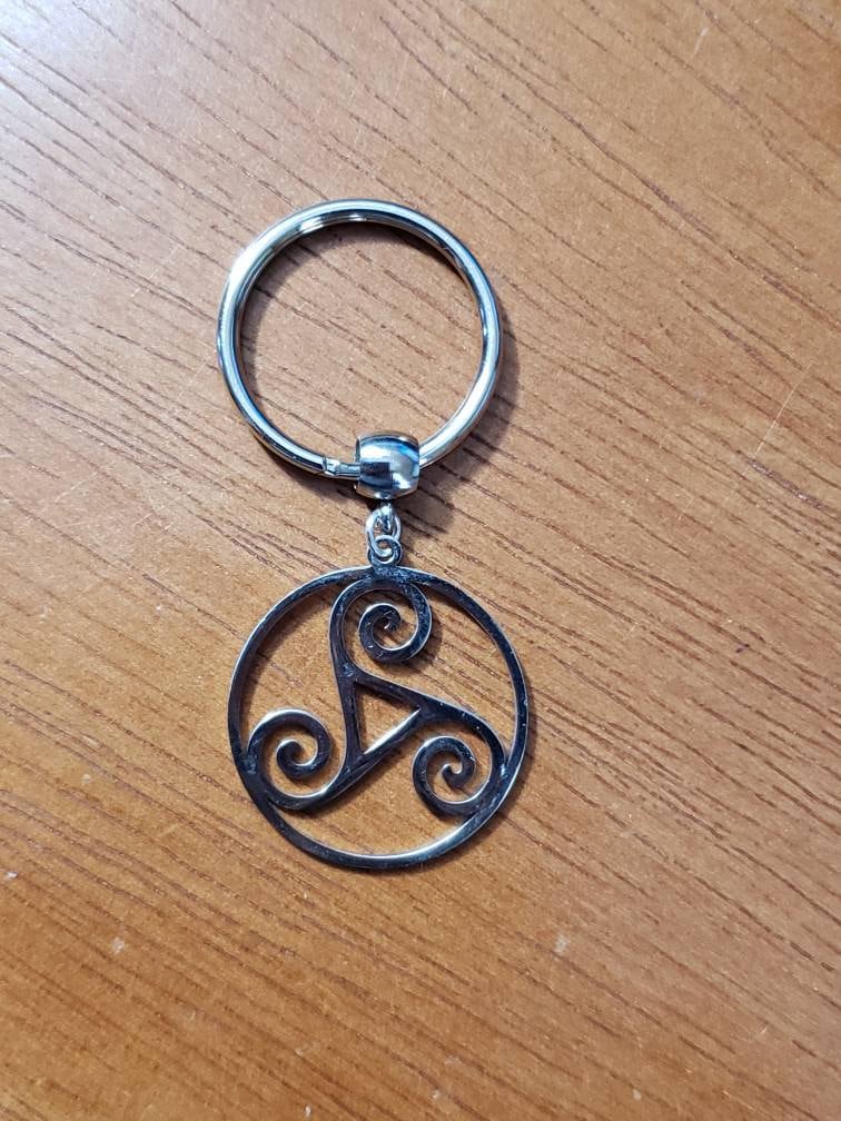 Triskelion keychain